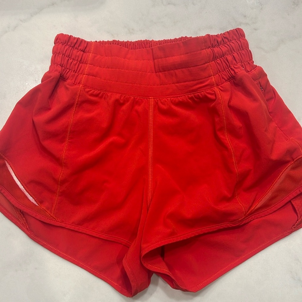Lululemon Hotty Hot HR 2.5” size 0.